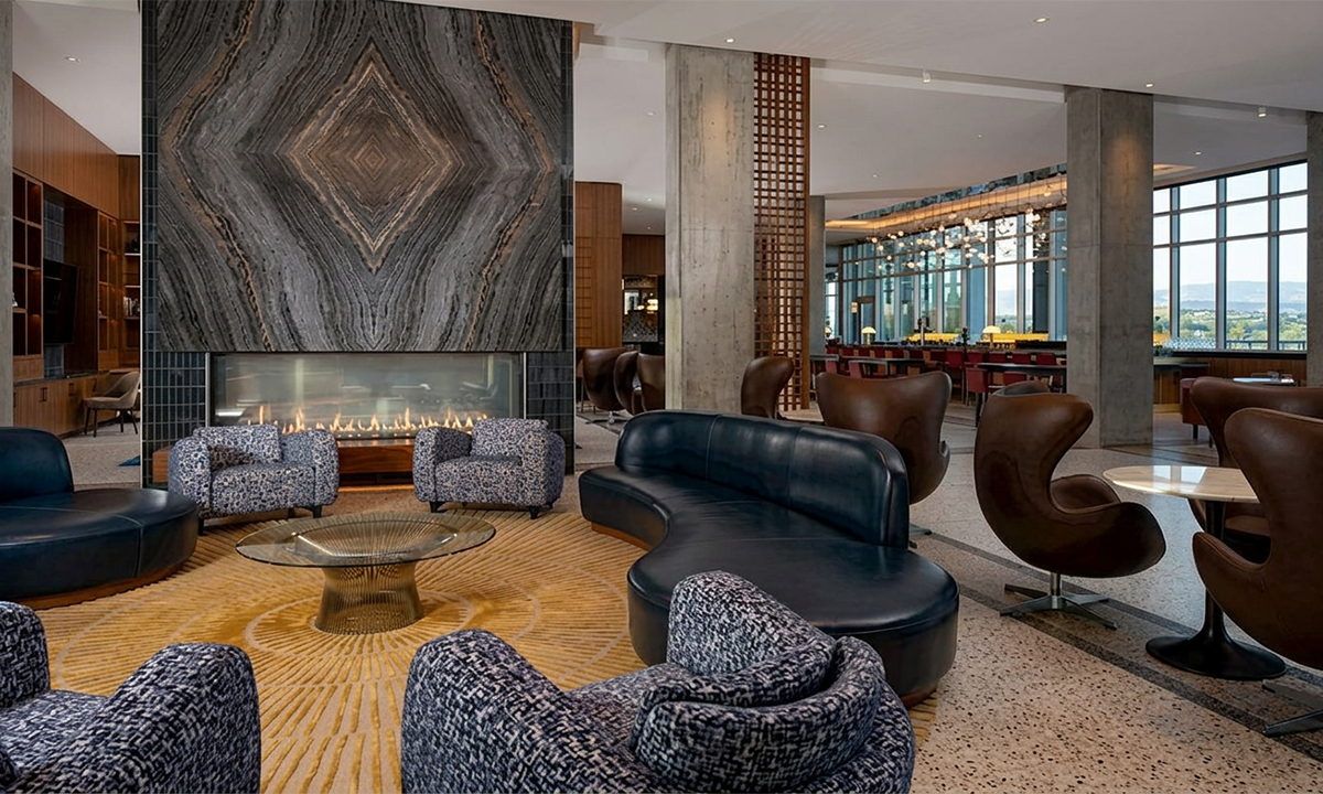 Lounge area in hotel